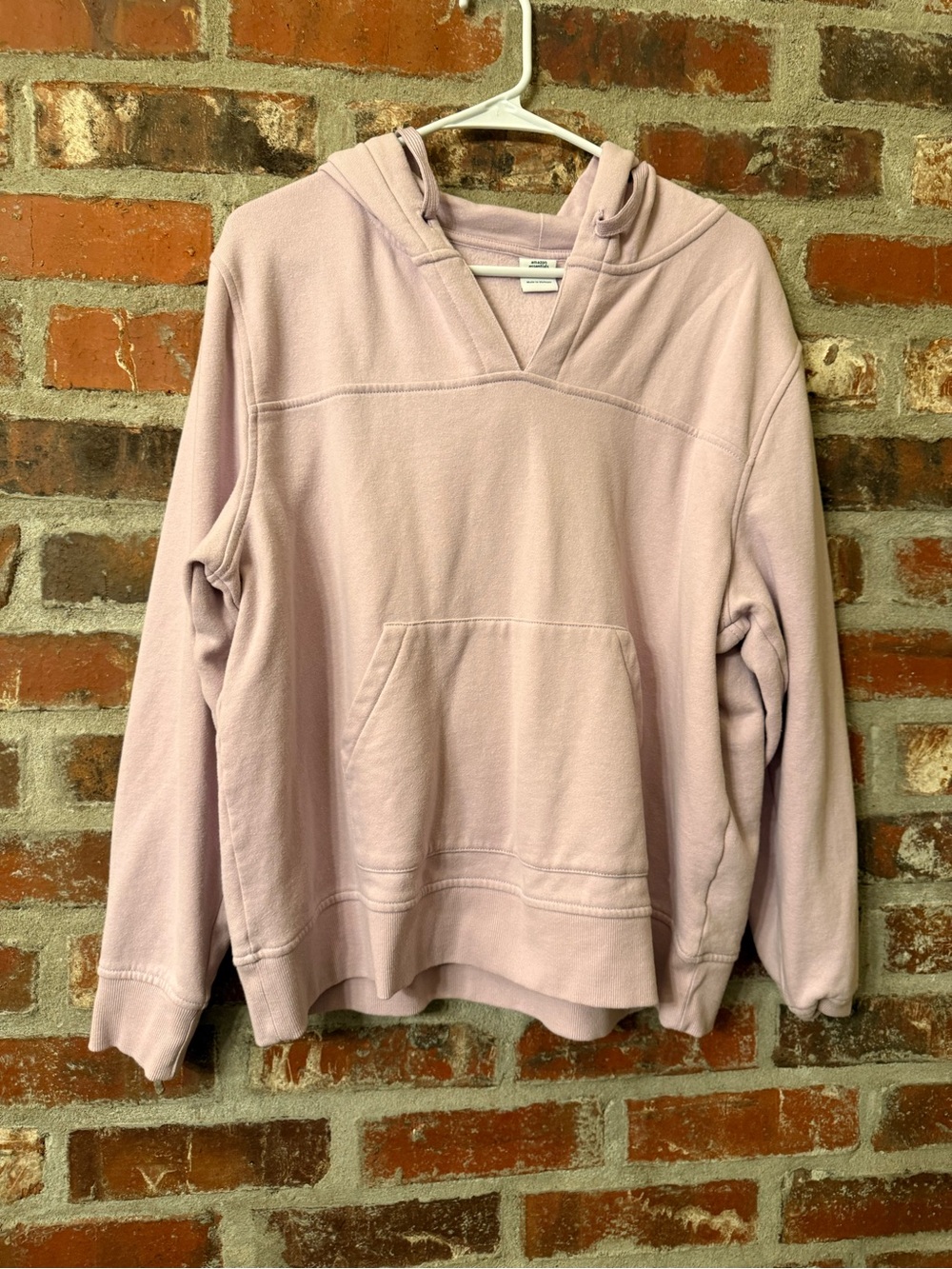T208 - Amazon Essentials Women's Hooded Pullover Sweater - Light Pink